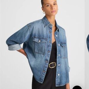Madewell Oversized Denim shirt jacket. XS